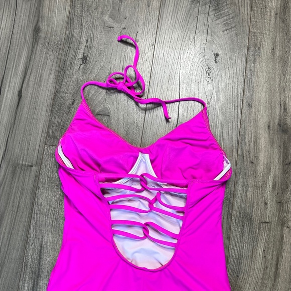 La Blanca Island Goddess Mio One-Piece Swimsuit Size 12 Underwire Electric Pink - Picture 5 of 10